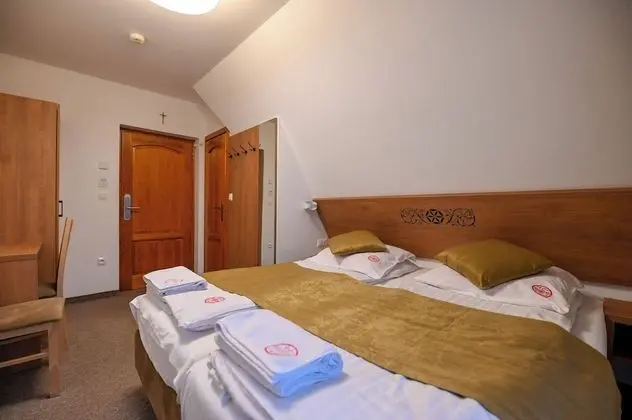 Tek Büyük veya İki Ayrı Yataklı Oda