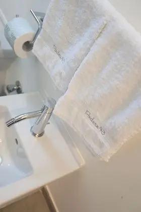 Basic Tek Büyük Yataklı Oda (Camera Lipparini)