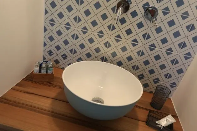 Basic Tek Büyük Yataklı Oda (Camera Lipparini)
