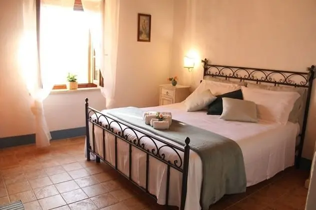 Tek Büyük Yataklı Oda (Salvia)