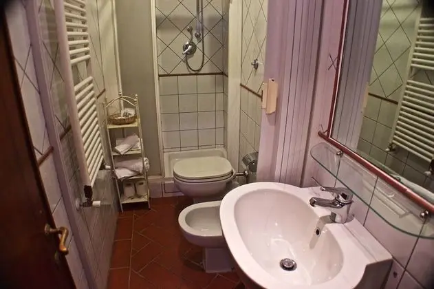 Tek Büyük veya İki Ayrı Yataklı Oda, Bahçe Manzaralı (Rosa)