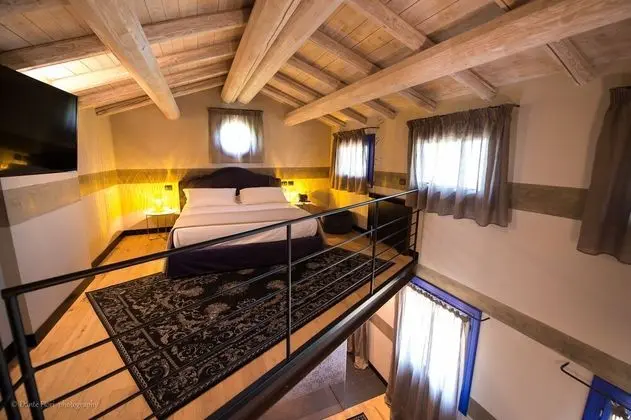 Süit, Havuz Manzaralı, Asma Kat