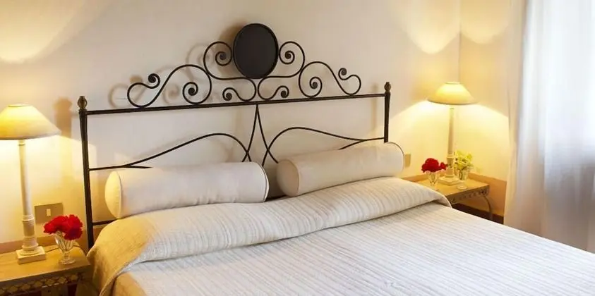 Dağ Evi, 1 Büyük (Queen) Boy Yatak ve Çekyat, Teras, Deniz Manzaralı (Casetta del Falco)