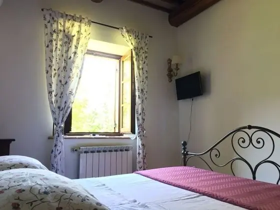 Basic Tek Büyük Yataklı Oda