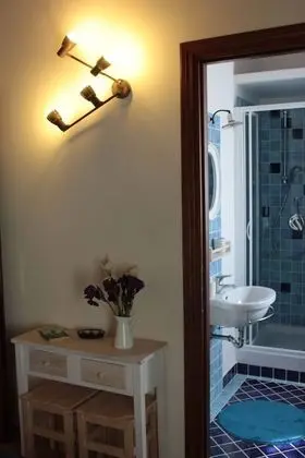 Basic Tek Büyük Yataklı Oda, 1 Büyük (Queen) Boy Yatak, Banyolu/Duşlu, Dağ Manzaralı