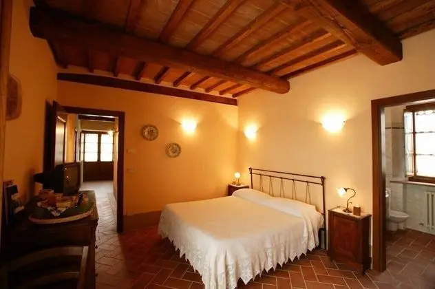 Tek Büyük veya İki Ayrı Yataklı Oda (Il Pozzo)