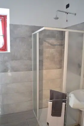 Junior Süit, Sigara İçilmez