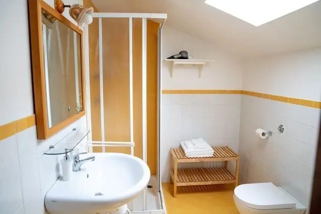 Classic Tek Büyük veya İki Ayrı Yataklı Oda