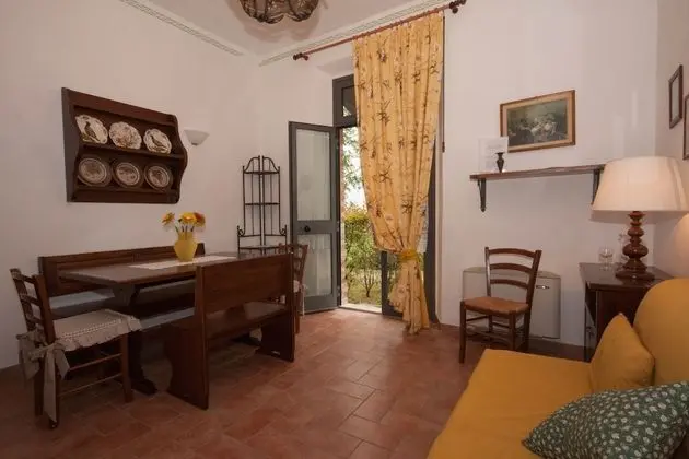 Comfort Apart Daire, 2 Yatak Odası, Mutfak, Bahçe Manzaralı