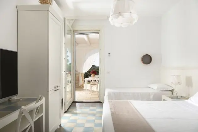 Superior Üç Kişilik Oda, Teras, Bahçe Manzaralı