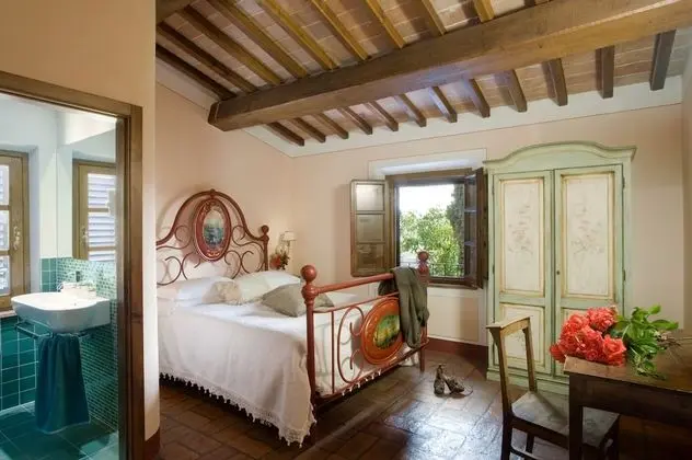 İki Ayrı Yataklı Oda, Ek Bina