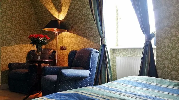 Deluxe Tek Büyük Yataklı Oda, Kanal Manzaralı