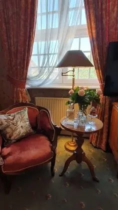 Deluxe Tek Büyük Yataklı Oda, Kanal Manzaralı