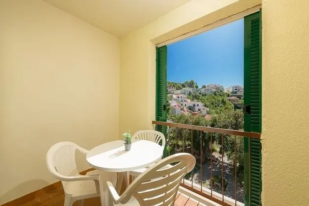 Standard Tek Büyük veya İki Ayrı Yataklı Oda