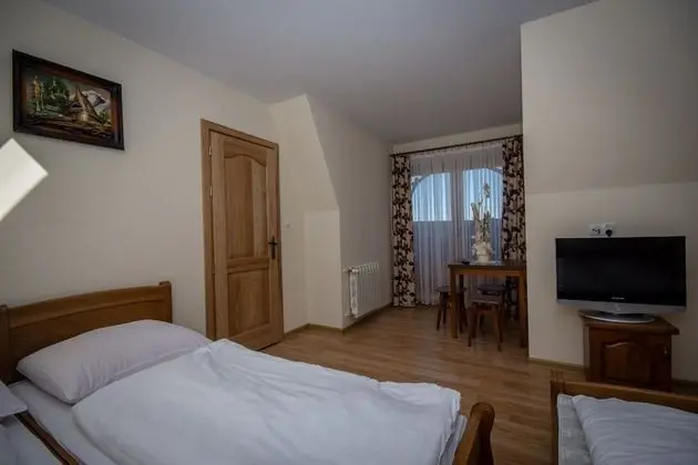 Dört Kişilik Oda, Birden Çok Yatak, Sigara İçilmez