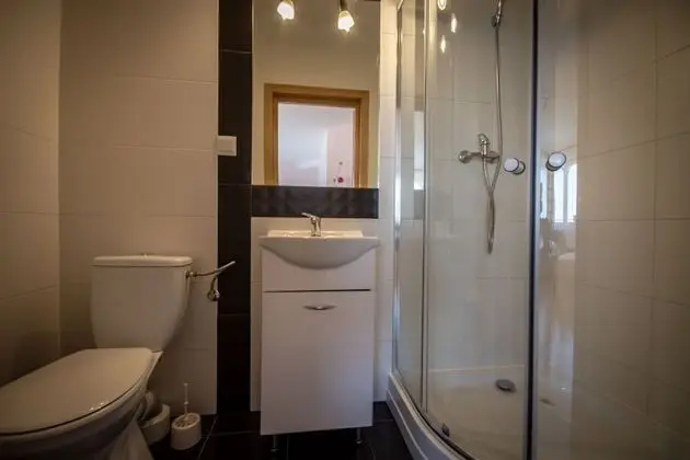 Dört Kişilik Oda, Birden Çok Yatak, Sigara İçilmez