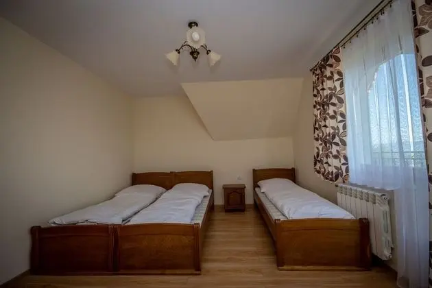 Üç Kişilik Oda, 3 Tek Kişilik Yatak, Sigara İçilmez