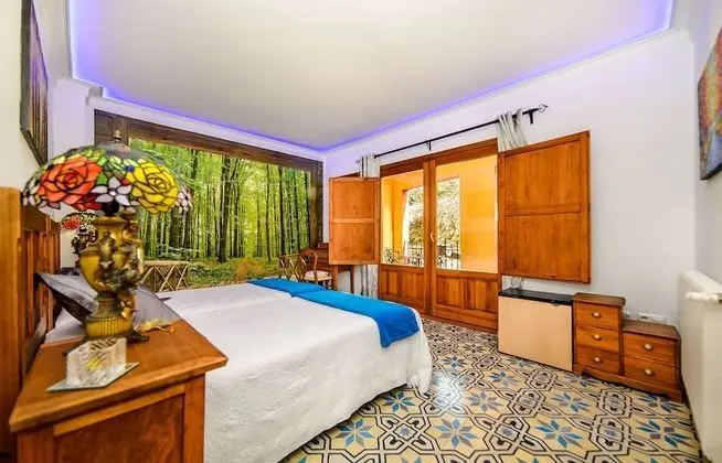 Tek Büyük veya İki Ayrı Yataklı Oda