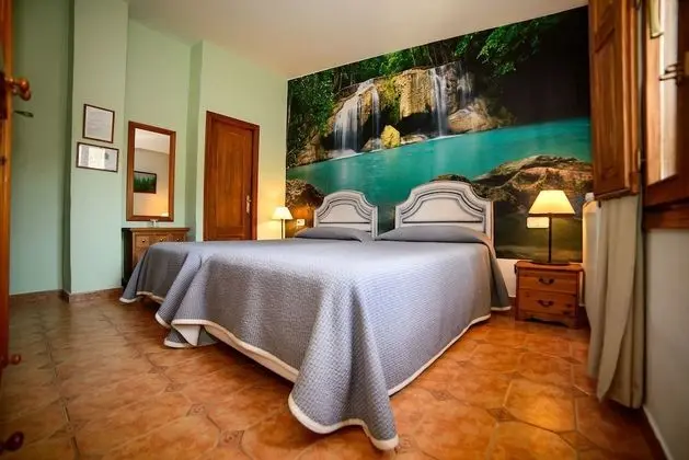 Tek Büyük veya İki Ayrı Yataklı Oda