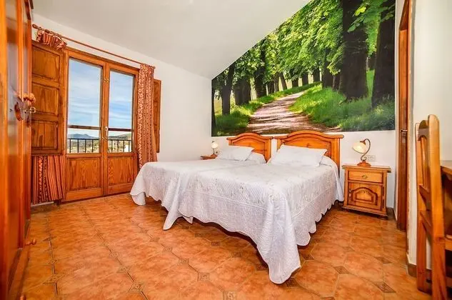 Tek Büyük veya İki Ayrı Yataklı Oda