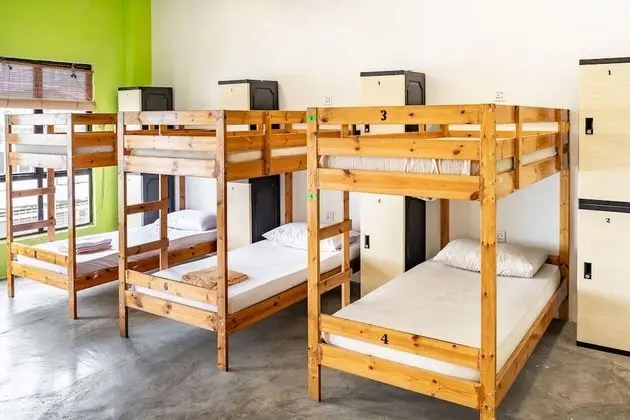 16 Bed Mixed Dorm