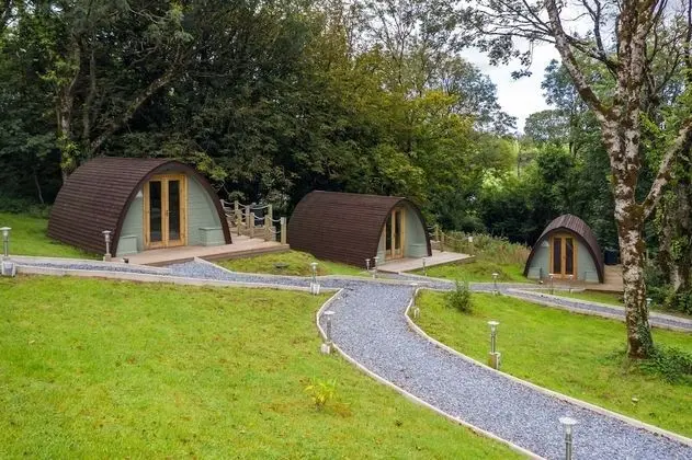Standard Kulübe, Banyolu/Duşlu (with Hot tub)