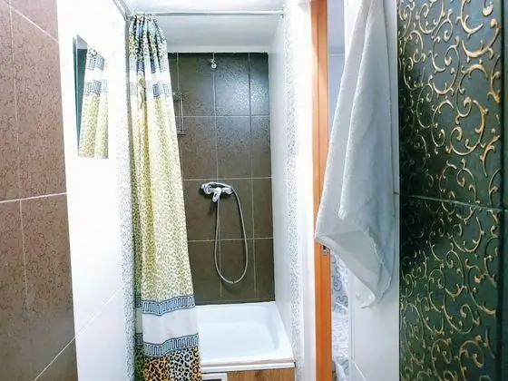 Üç Kişilik Oda, Özel Banyo