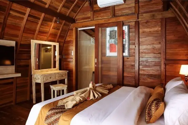 Deluxe Villa
