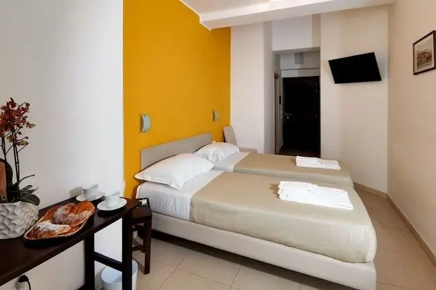 Basic İki Ayrı Yataklı Oda