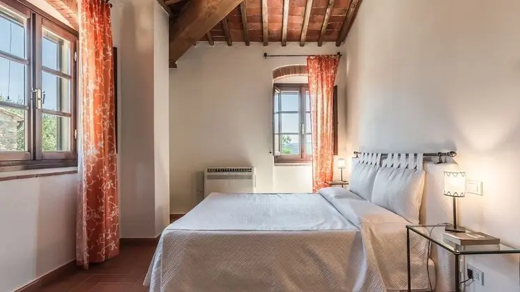 Deluxe Apart Daire, 2 Yatak Odası, Mutfak, Bahçeli (Poiana)