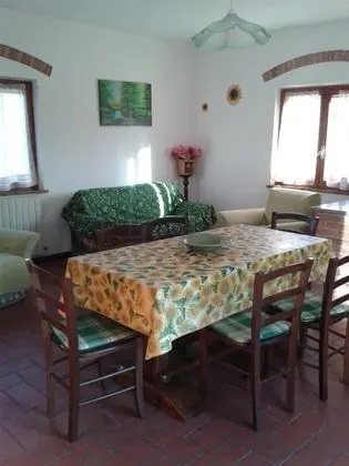 Apart Daire, 2 Yatak Odası, Havuz Kullanımı, Bahçe Manzaralı (Girasole)