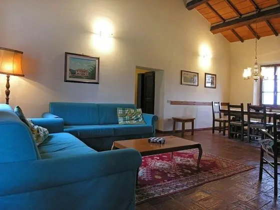 Apart Daire, 5 Yatak Odası