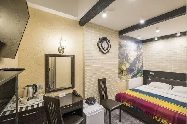 Comfort Tek Büyük Yataklı Oda