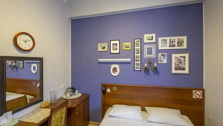 Comfort Tek Büyük Yataklı Oda