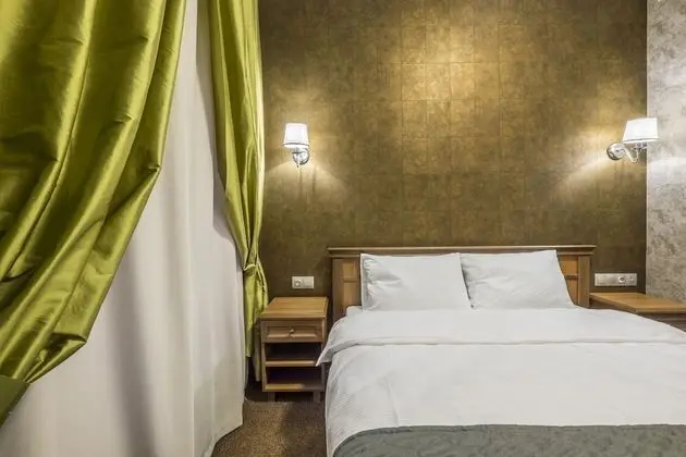 Premium Tek Büyük Yataklı Oda