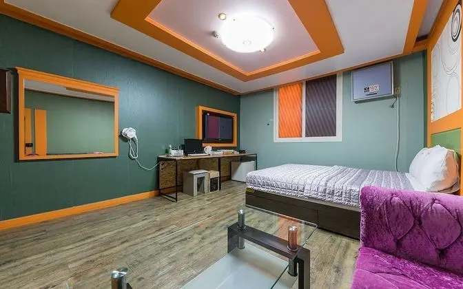Oda (Standard room)