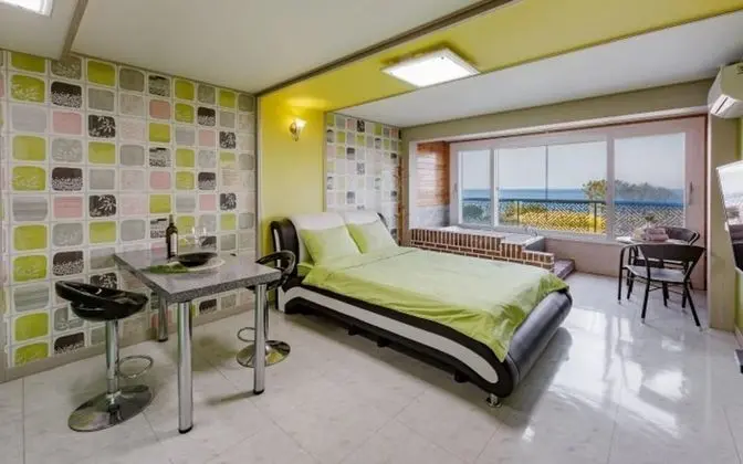 Oda (Room 207 (Spa Ocean View Private Pool)