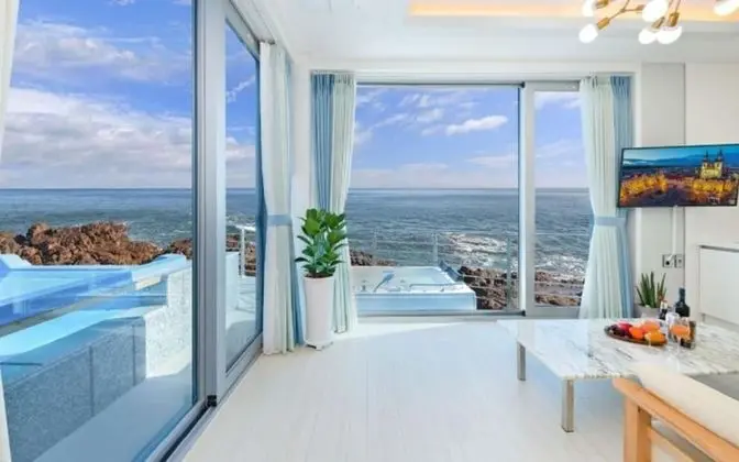 Oda (Annex Building Room 101 (Ocean View J)