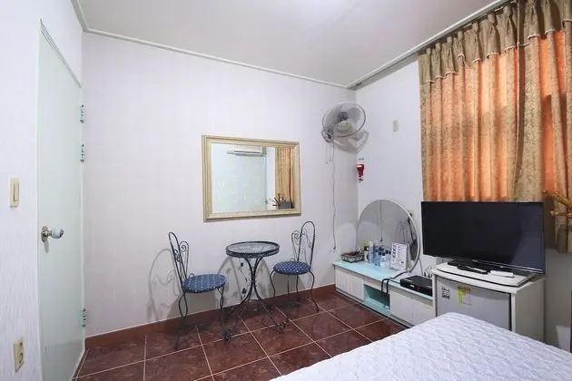 Oda (Standard Room)