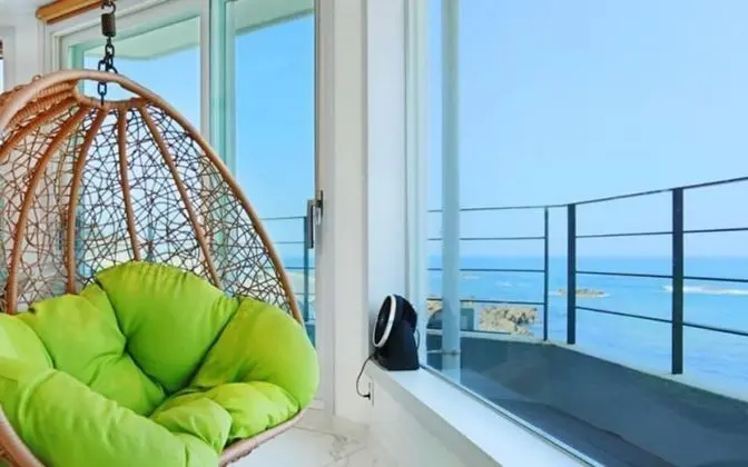 Oda (Room 201 (Ocean View Terrace))