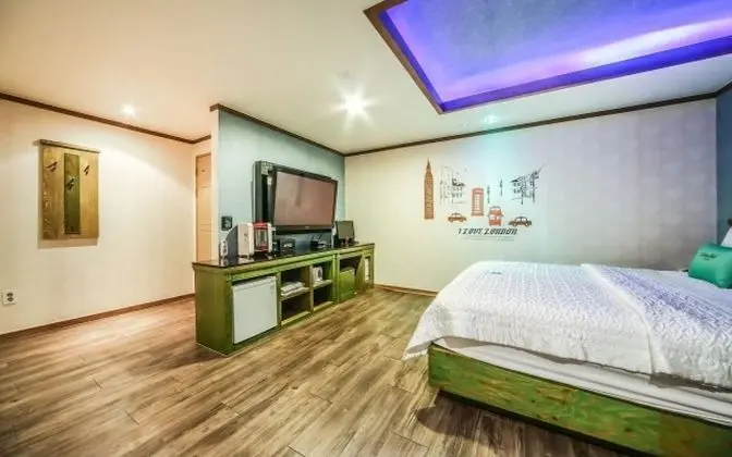Oda (Semi-Special Room)