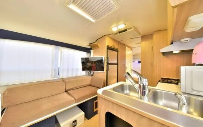 Oda (Caravan a102)