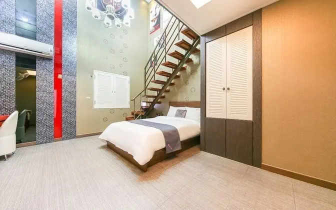 Oda (1 room 1 week (duplex two bed))