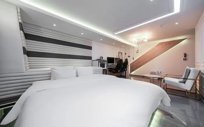 Oda (Special Room with 2 PC (Air Purifier/)
