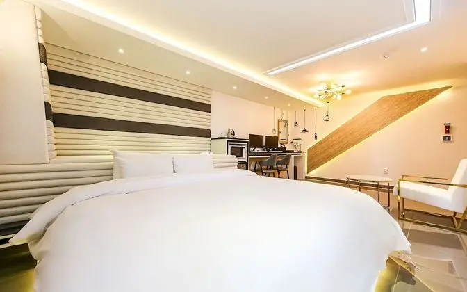 Oda (Special Room with 2 PC (Air Purifier/)