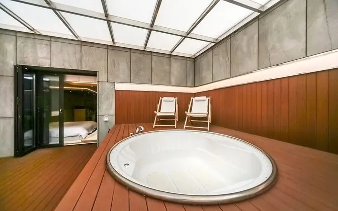 Oda (Terrace Room with 2 PC (Air Purifier/)