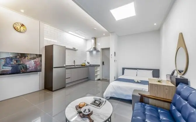 Oda (302 (couple type))