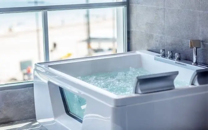 Oda (303 (couple whirlpool spa))