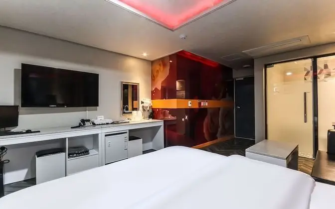 Oda (1 room per room (bathroom room Netfli)