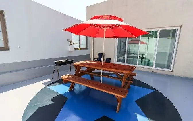 Oda (Pension Room (4 Person MAX 6 Person Y)